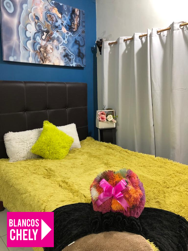 Cobertor Pelo Alto Matrimonial NEGRO